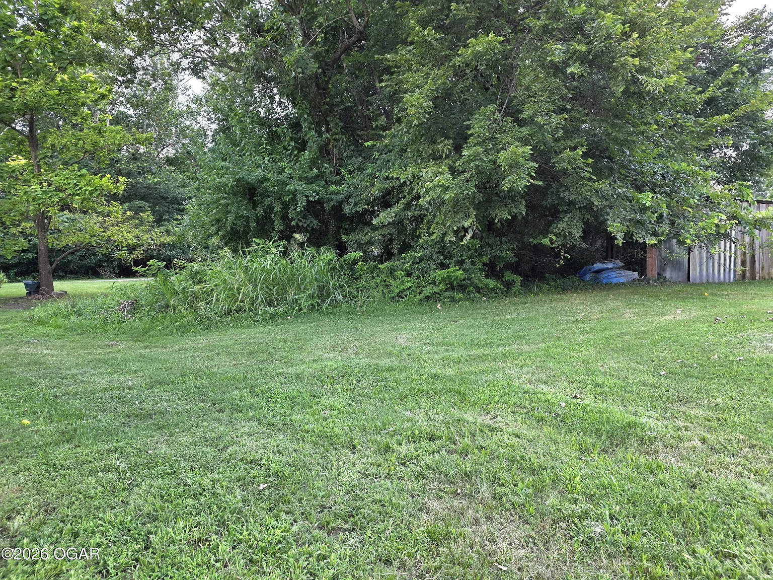 3 bed, 2.0 bath, 1250 sqft, $1,395 — Photo 4