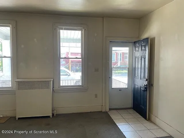 924 Green Ridge St #Unit 924 924 — Photo 5