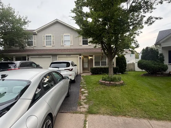 2703 Glenwood Ct, Naperville, IL 60564