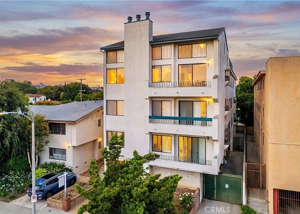 1st image of 2008 S Bentley Ave #5