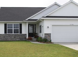 11706 Olive Lake Dr, West Olive, MI 49460