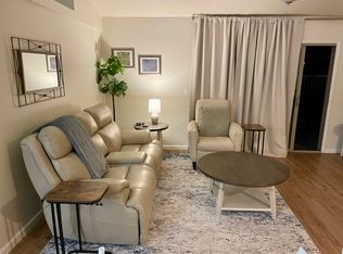 8015 W Charter Oak Rd, Peoria, AZ 85381