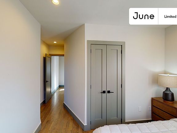 4th image of 1675 Lexington Ave #2-B