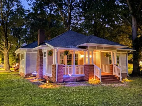 606 Townsend Ave, Gastonia, NC 28052