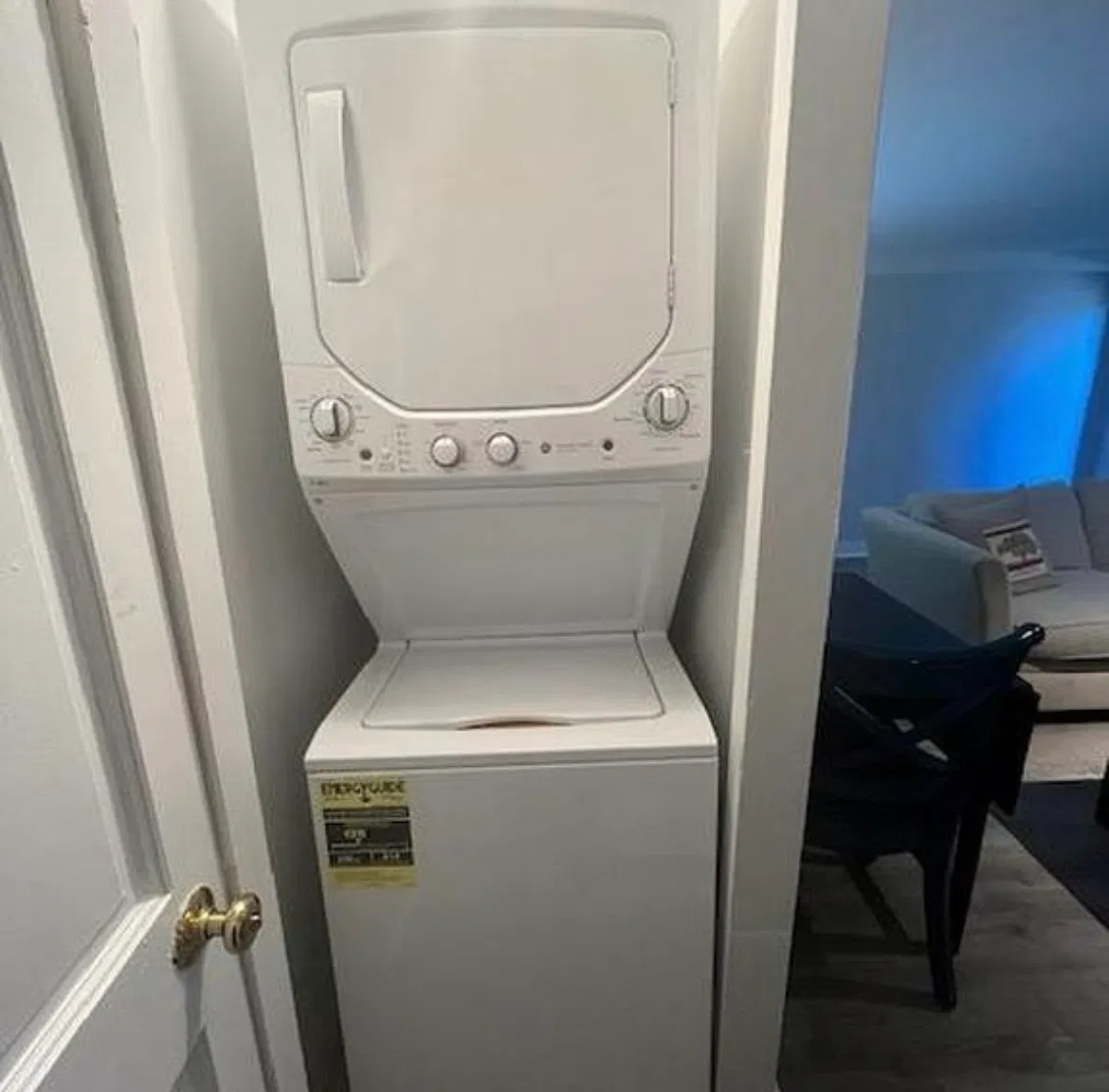1 bed, 596 sqft, $2,100 — Photo 4