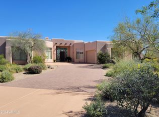 8300 E Dixileta Dr #305, Scottsdale, AZ 85262