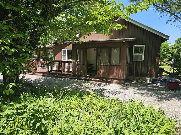 4th image of 18305 E State Highway 14
