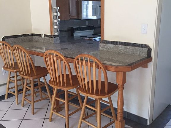 5th image of 505-555 Harvard Ln #4C