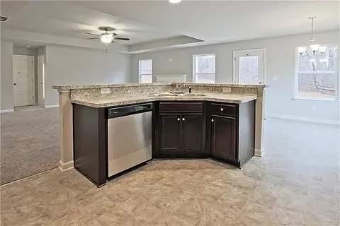 115 Finley Dr — Photo 7
