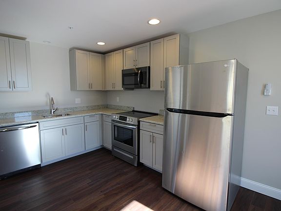 2nd image of 303 E State St Floor 2