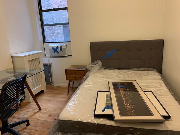 3rd image of 164 E 85th St APT 5