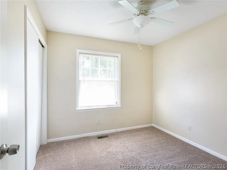 3249 Glenmore Dr — Photo 13