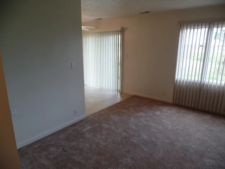 Williamsburg Apartment Homes LLC — Photo 12