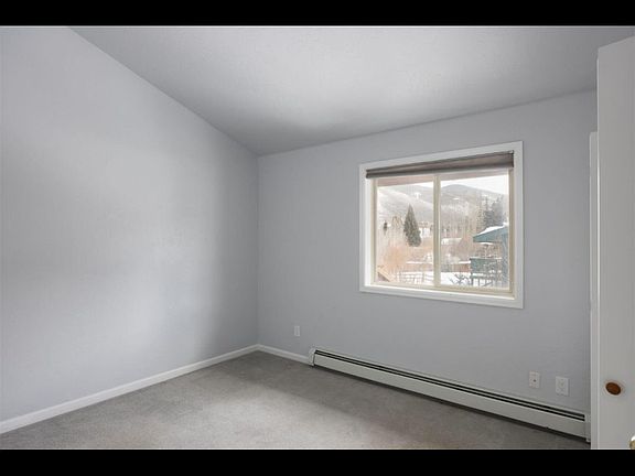 5th image of 231 Alpine Rd