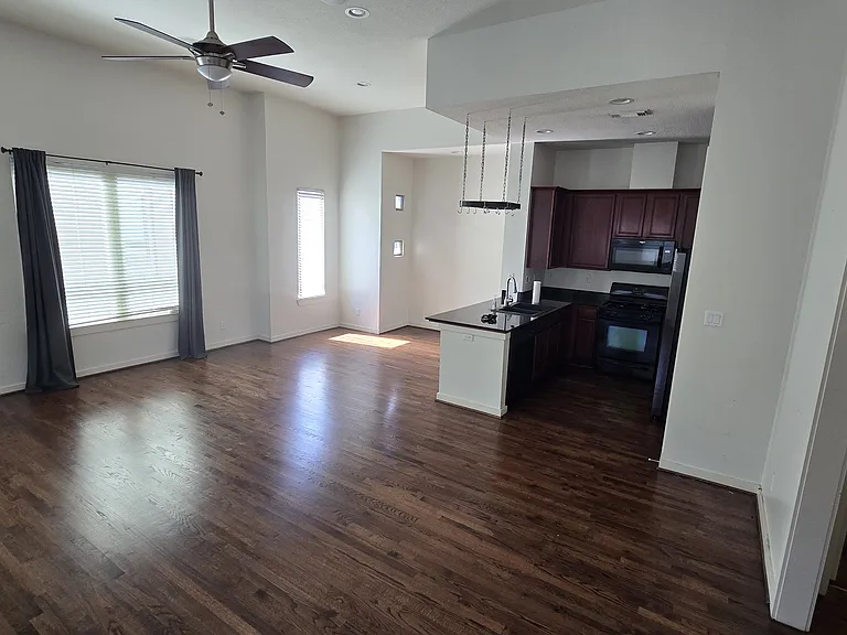 The windows provide great natural light and open for spring and fall breezes.