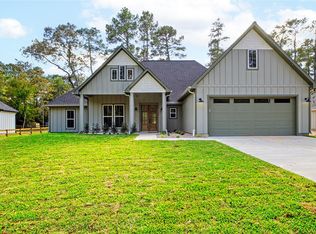 10518 Greenbriar Dr, Plantersville, TX 77363