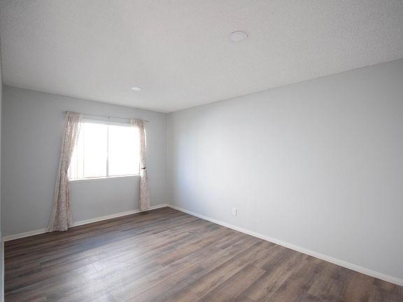 3rd image of 18508 Bellorita St