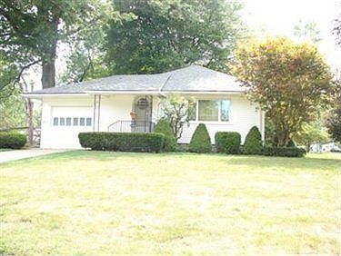 2nd image of 3504 Arden Blvd