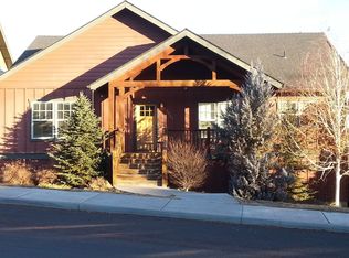 3535 SW Salmon Ave, Redmond, OR 97756