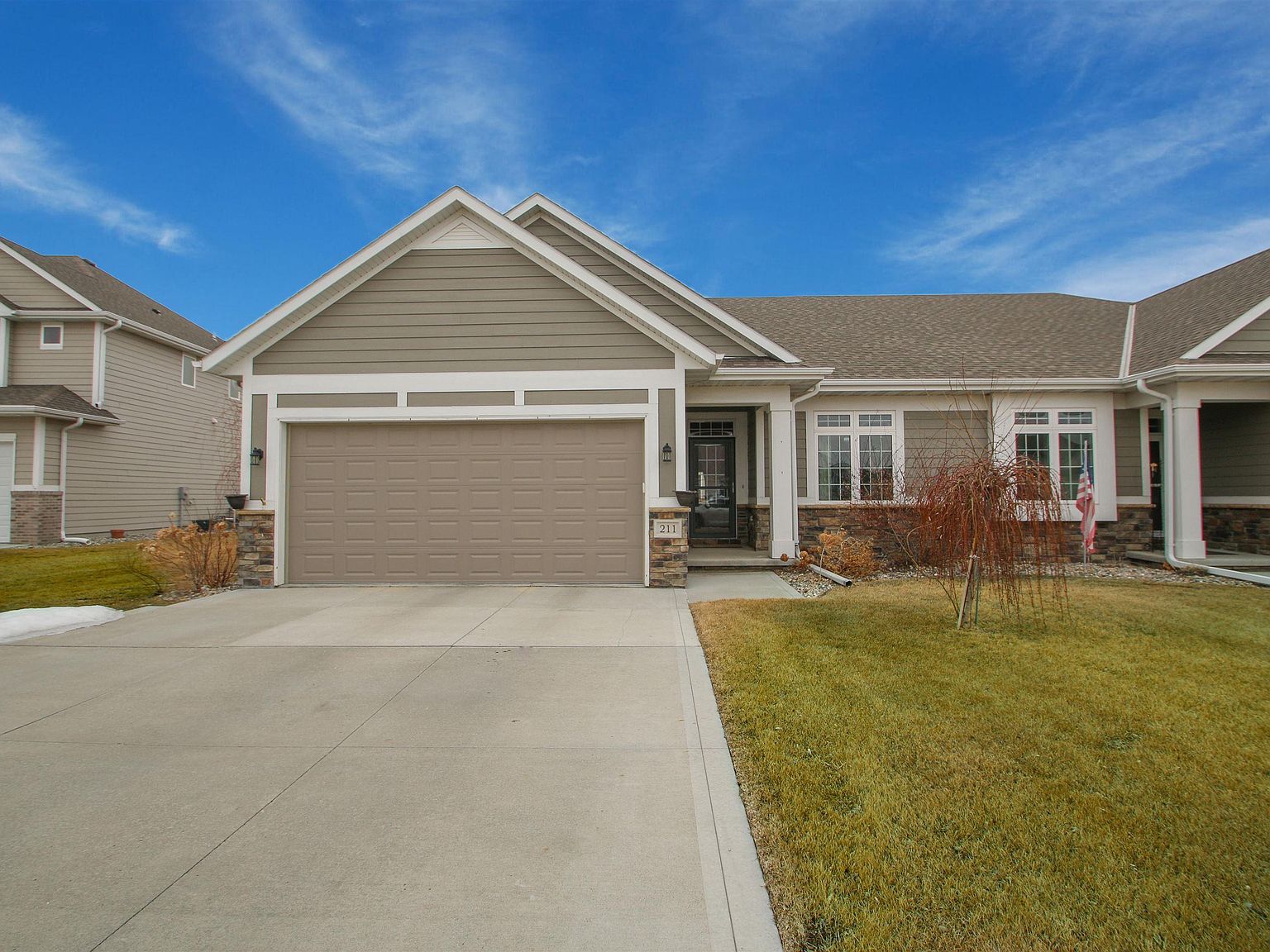 211 Delmar Cir, North Sioux City, SD 57049 Zillow