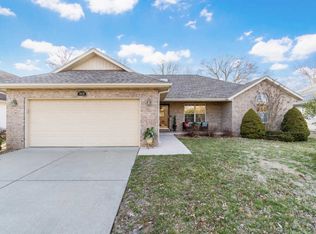 1619 S Meadowview Ave, Springfield, MO 65804