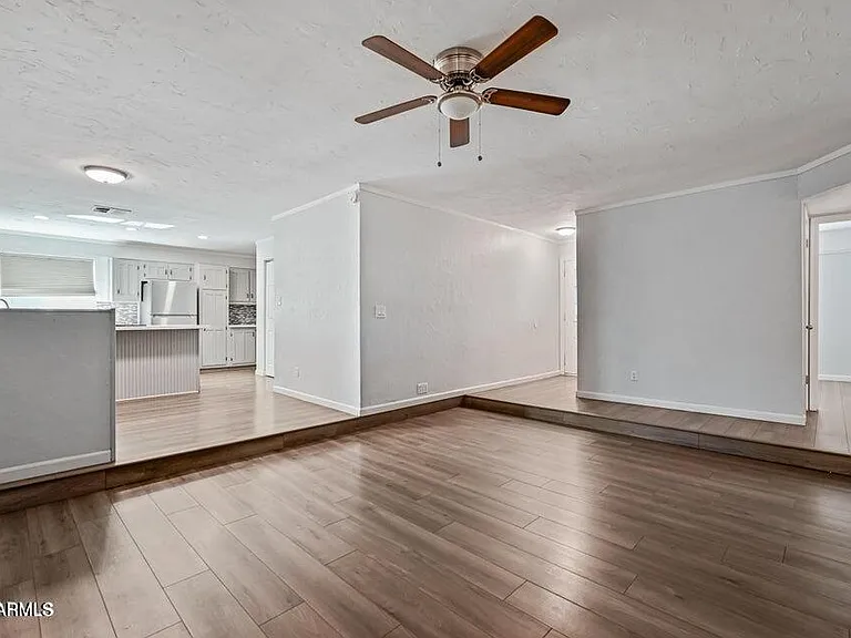 6133 W Tierra Buena Ln — Photo 4