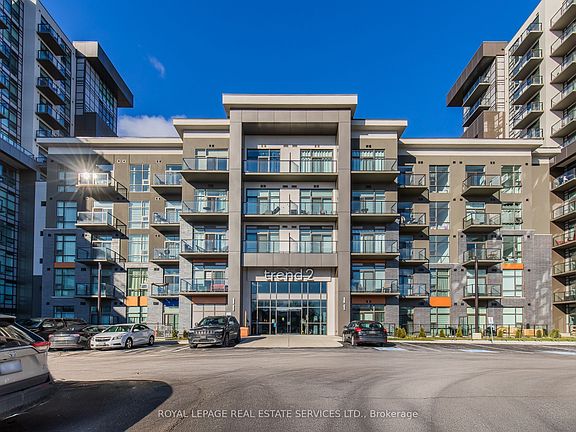 3rd image of 460 Dundas St E #221