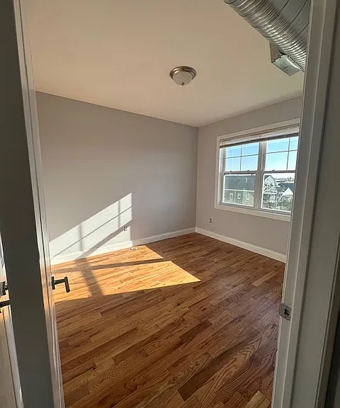 90 8th Ave #101 — Photo 2