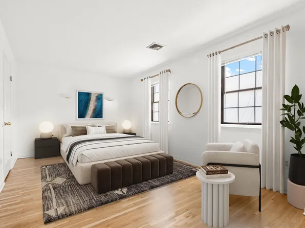 3651 Meadow Lane image 2 of 31