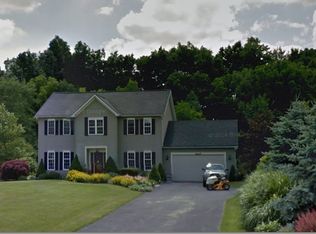 6721 Woodbrooke Rd, Victor, NY 14564