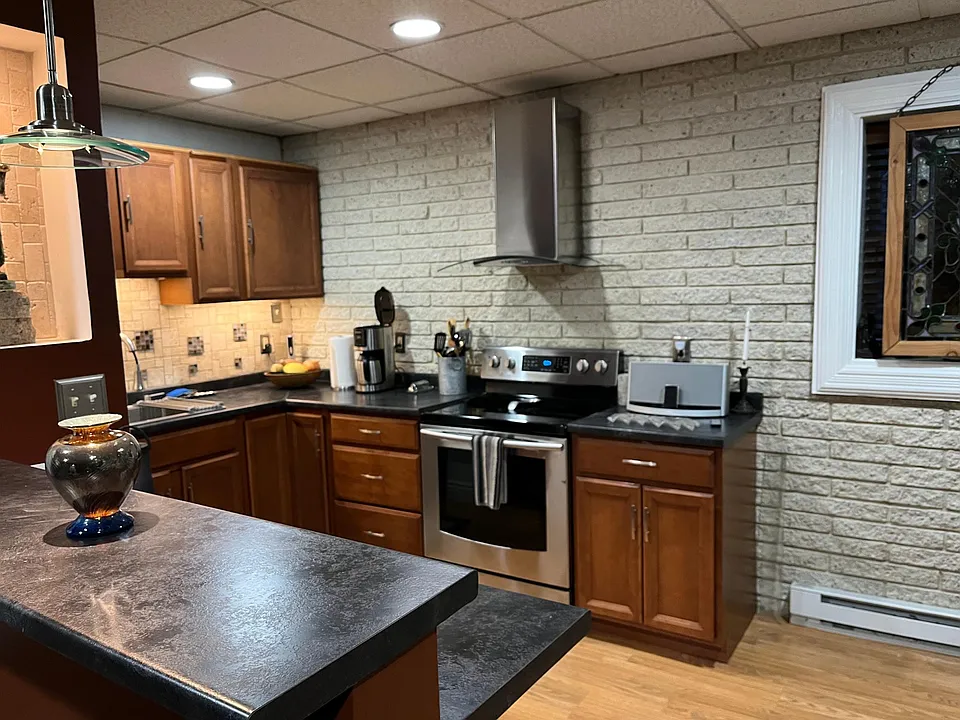 111 Main St #5