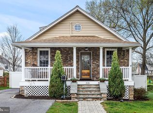526 Hawthorne Rd, Linthicum, MD 21090