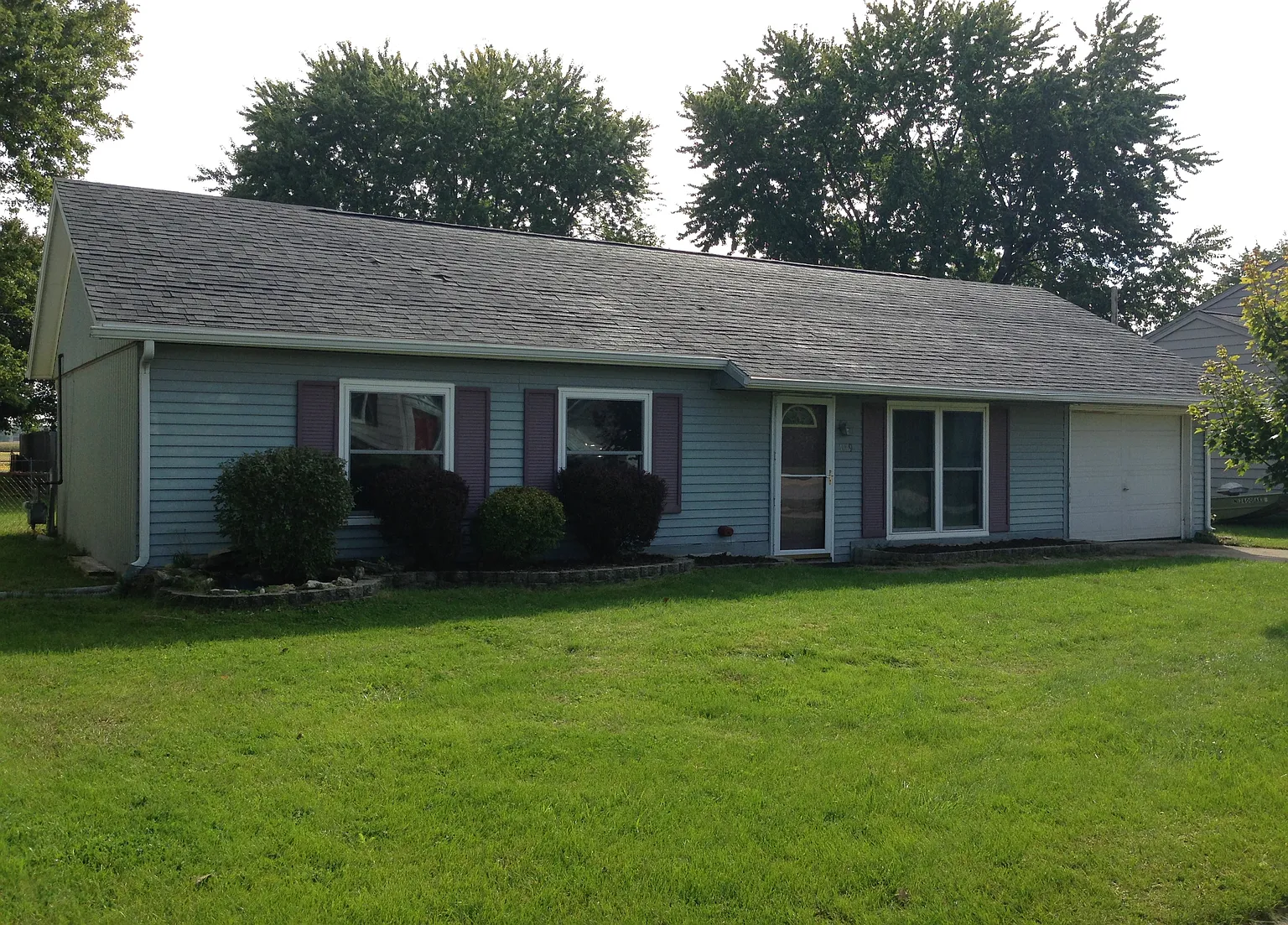 1149 S Rosewood Dr photo 1