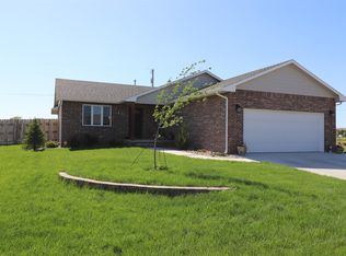 703 Oak St, Scott City, KS 67871