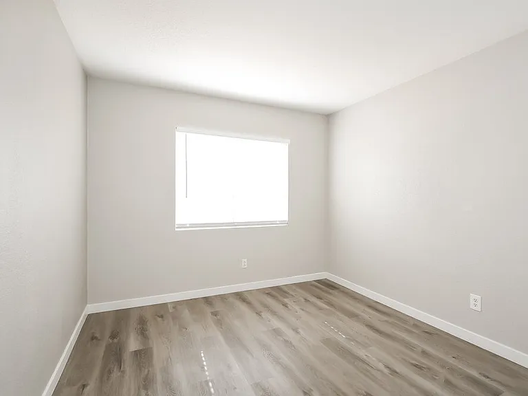 3440 Yorkminster St — Photo 14