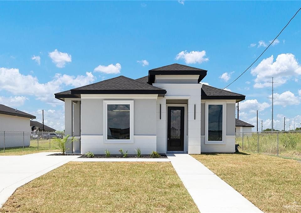 1st image of 222 Merida Ave