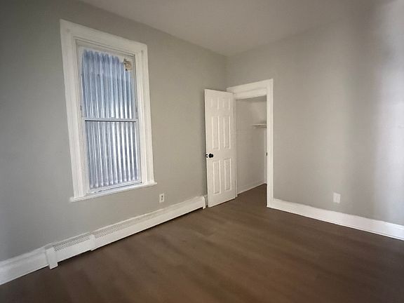2nd image of 152 Chadwick Ave #1B