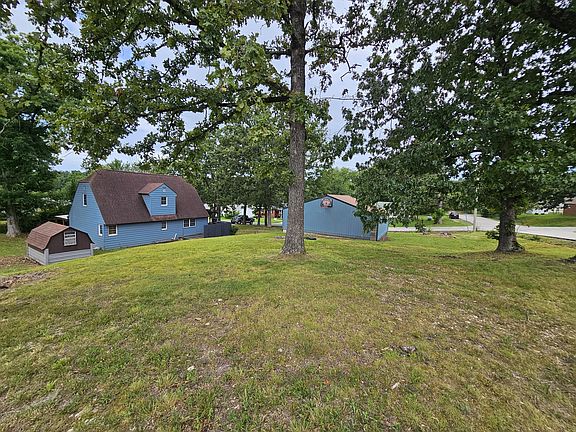 4th image of 1018 Patton Avenue