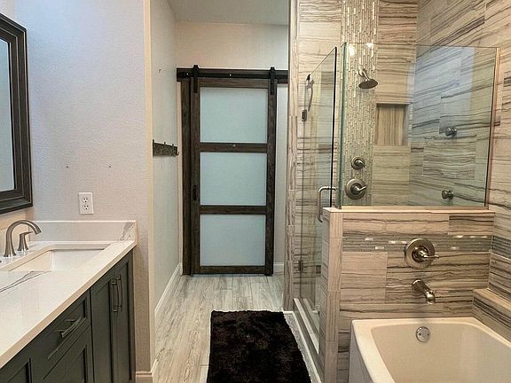 5th image of 150 Driftwood Rd