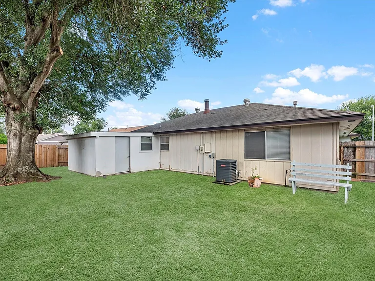 7234 Lost Fable Ln — Photo 20