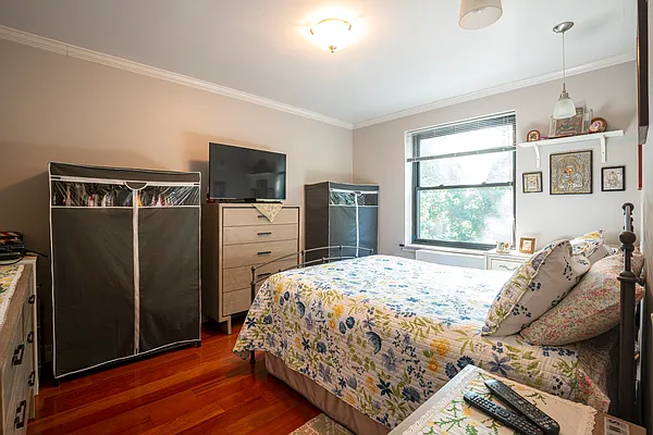 Sold by NY Space Finders Inc. | media 6