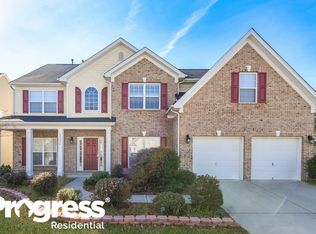13824 Mallard Lake Rd, Charlotte, NC 28262