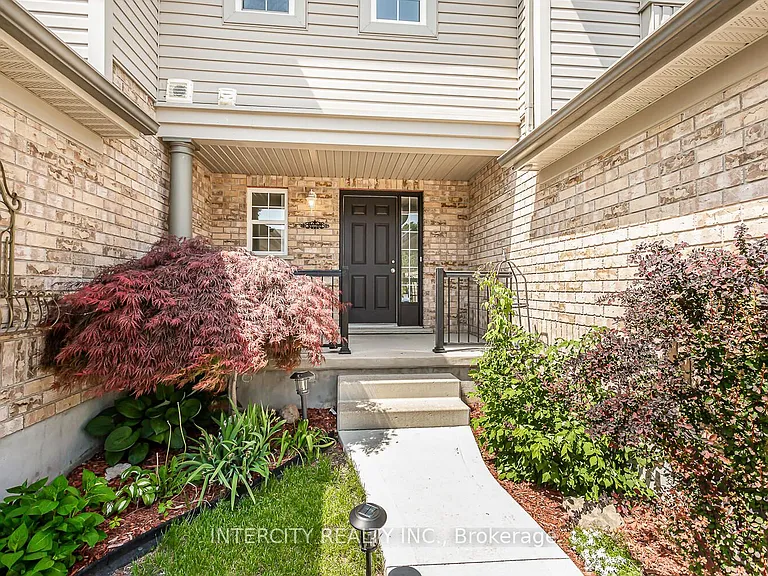 258 McMeeken Dr — Photo 3