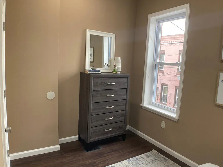 2060 E Orleans St #2060 — Photo 27
