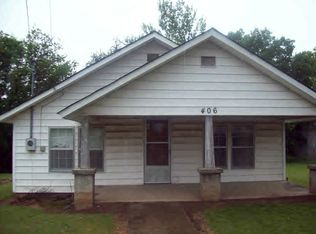 406 N 6th St, Ozark, AR 72949