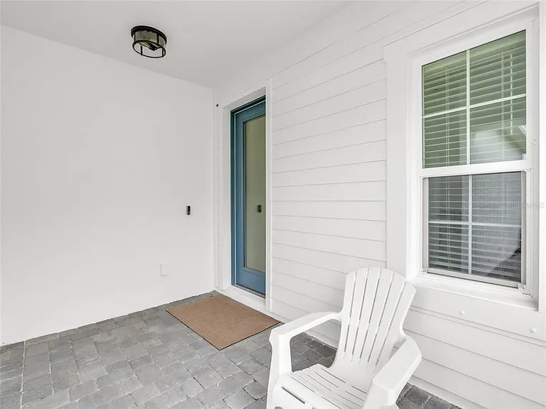 10108 Hammock Brook Dr — Photo 4