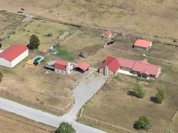 4601 S 4300th Rd, Big Cabin, OK 74332