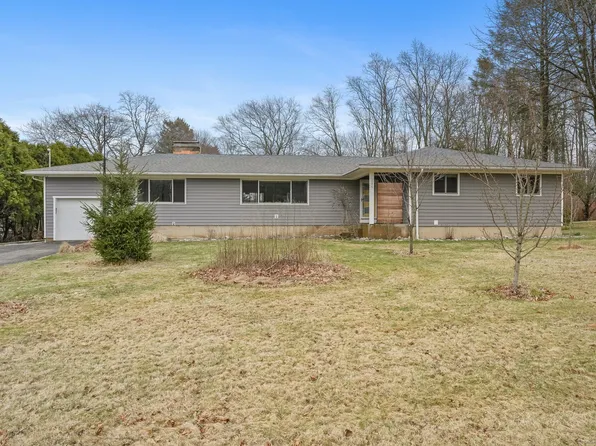 116 Bronson Drive, Middlebury, CT 06762