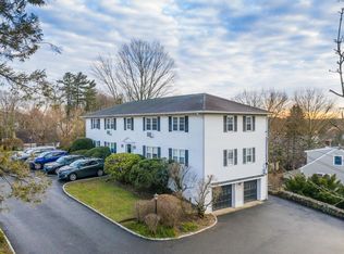 47 Valley Rd #B3, Cos Cob, CT 06807