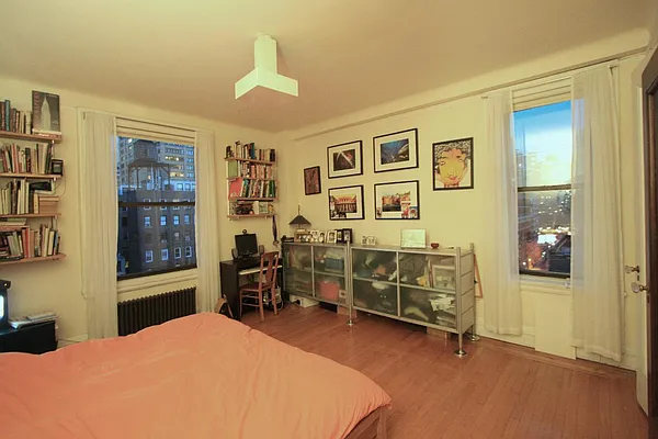 Sold by Real Direct | media 22